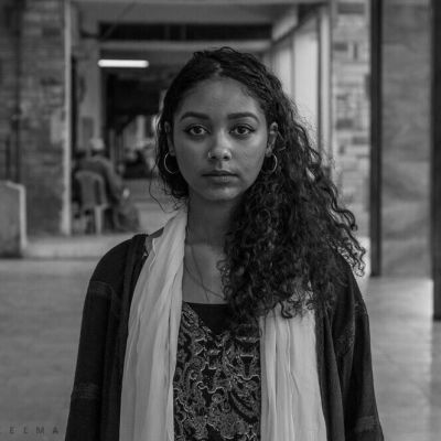 safia-enhillo-headshot-nn-by-Ahmed-Aladdin-Abushakeema-IMG_1152